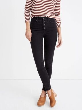 10" High-Rise Madewell Skinny Jeans in Berkeley Black: Button-Through Edition
